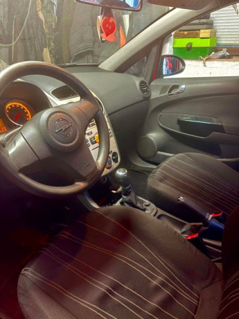 opel-corsa-10-12v-essentia-44kw60hp-m5-big-3