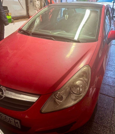 opel-corsa-10-12v-essentia-44kw60hp-m5-big-0