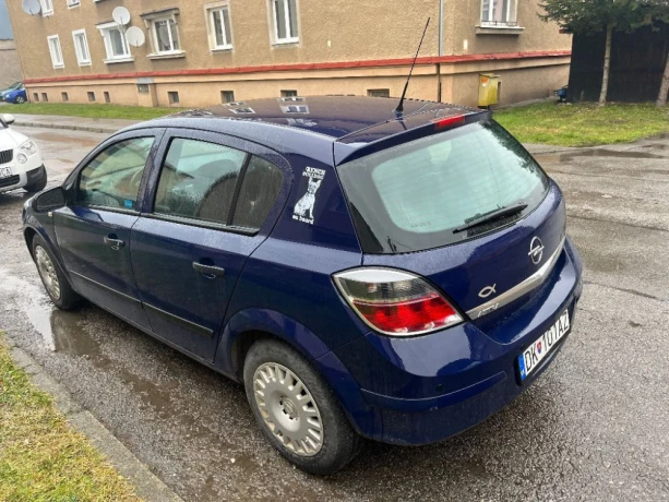 opel-astra-classic-14-16v-66kw90hp-m5-big-1