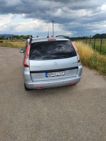 citroen-c4-picasso-lpg-7miestne-big-1