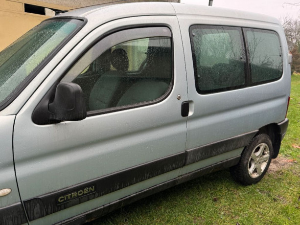 citroen-berlingo-14i-multispace-55kw75hp-m5-big-2