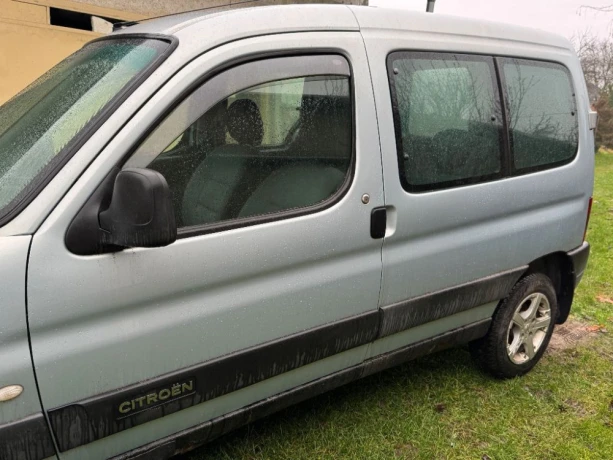 citroen-berlingo-14i-multispace-55kw75hp-m5-big-2