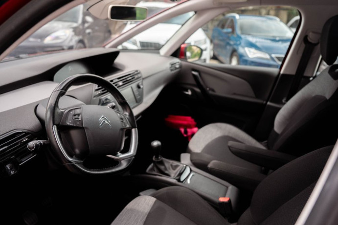 citroen-c4-picasso-citroen-c4-picasso-16-hdi-88-kw-6mt-big-3