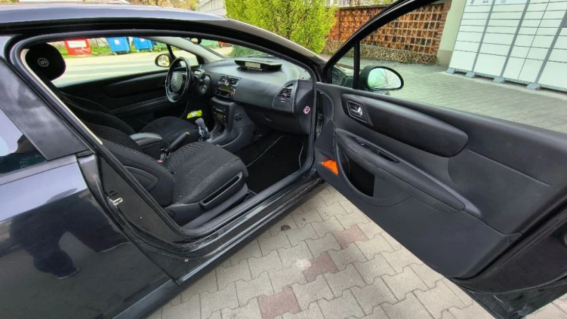citroen-c4-coupe-16-big-3