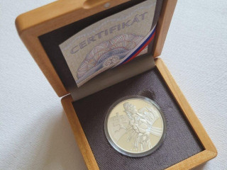 strieborne-a-pozlatene-sady-z-mincovne-kremnica