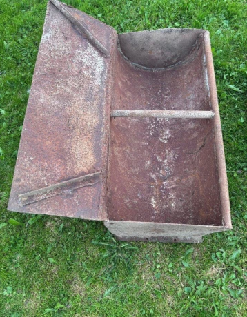 zelezne-zlabky-a-tlakova-nadoba-big-1