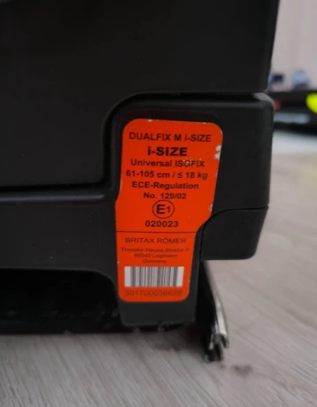 autosedacka-britax-romer-dualfix-m-i-size-big-2