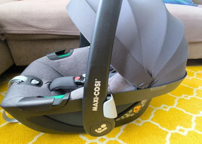 maxi-cosi-pebble-360-big-1