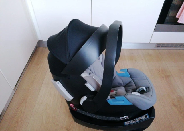 vajicko-cybex-aton-4-zakladna-isofix-big-2