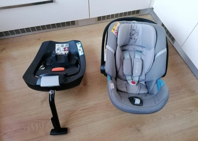 vajicko-cybex-aton-4-zakladna-isofix-big-4