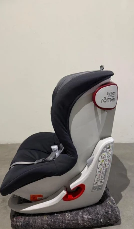 britax-romer-autosedacka-king-ii-ls-9-18-kg-big-1