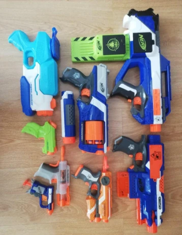 nerf-zbrane-big-0