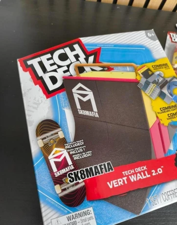 tech-deck-fingerboard-big-2