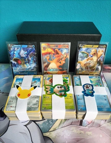pokemon-vianocne-balicky-mix-big-2