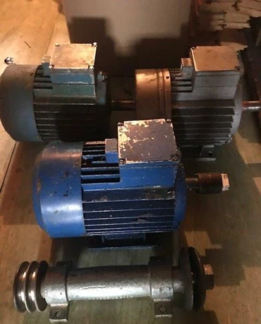 predam-tlakovu-nadobu-motory-380-v-big-1