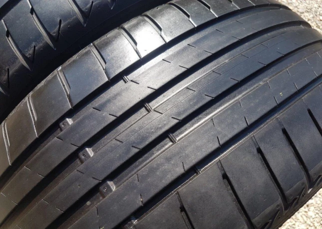 22540-r19-letne-pneumatiky-2ks-bridgestone-dot2021-big-0