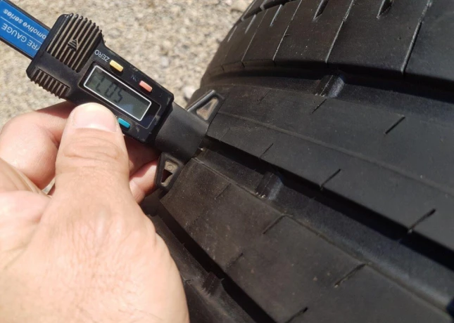 27540-r20-letne-pneumatiky-2ks-falken-dot2021-big-3