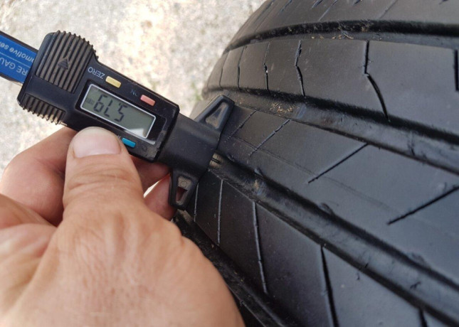 22565-r17-letne-pneumatiky-4ks-bridgestone-big-3