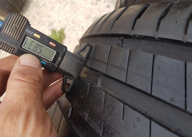 23555-r19-letne-pneumatiky-2ks-michelin-dot2022-big-3