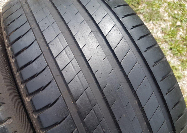 23555-r19-letne-pneumatiky-2ks-michelin-dot2022-big-0