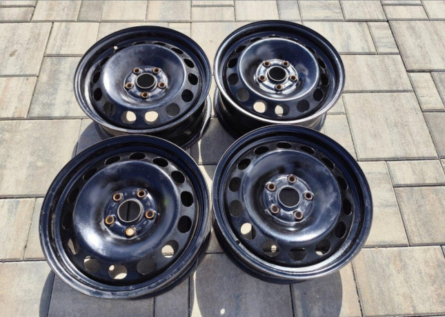 5x112-r16-plechove-disky-audi-skoda-volkswagen-65jx16et50-big-1