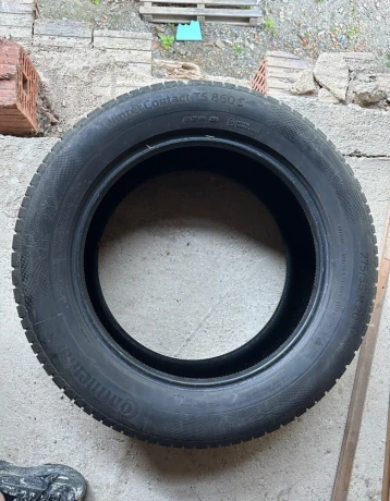 continetal-27555r20-big-2