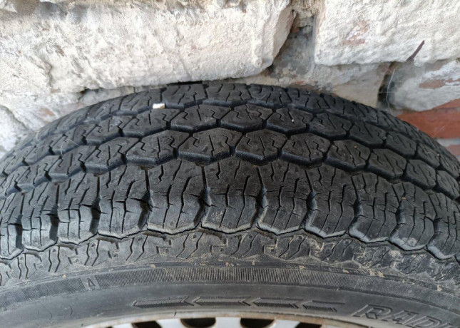 kolesa-r13-4x100-na-vlecku-big-2