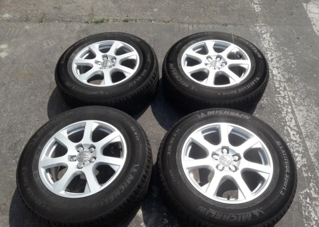 predam-letnu-sadu-audi-q5-original-r17-big-1