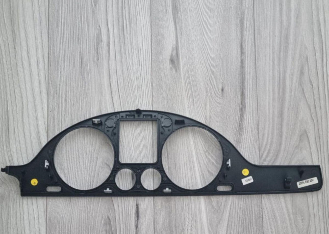ramcek-budikov-vw-passat-b6-lesteny-hlinik-3c1858335-big-3