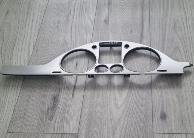 ramcek-budikov-vw-passat-b6-lesteny-hlinik-3c1858335-big-2