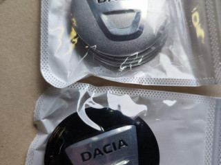nalepky-dacia-3d