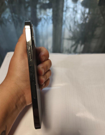 iphone-12-pro-big-3