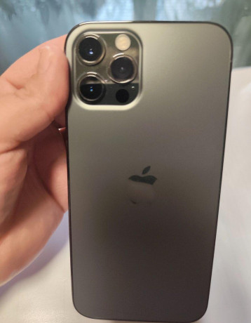 iphone-12-pro-big-4