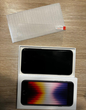 predam-iphone-se-2022-64gb-big-0