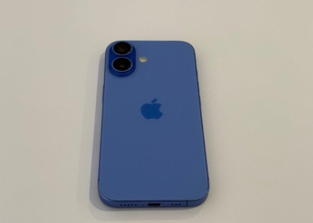 iphone-16-modry-big-0