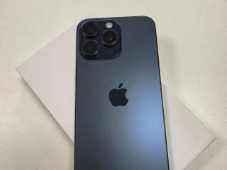 iphone-15-pro-max-256gb-blue-titanium