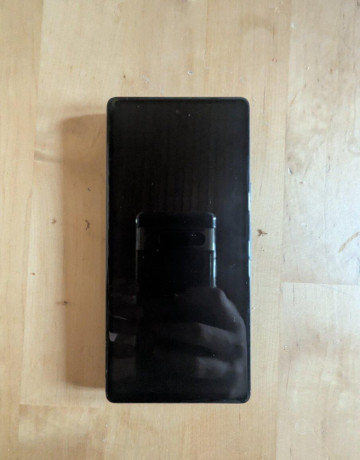 nefuncny-google-pixel-7ana-suciastky-big-1