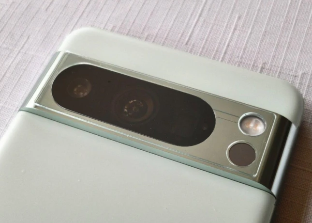 google-pixel-8-pro-12gb128gb-rezervovany-big-2