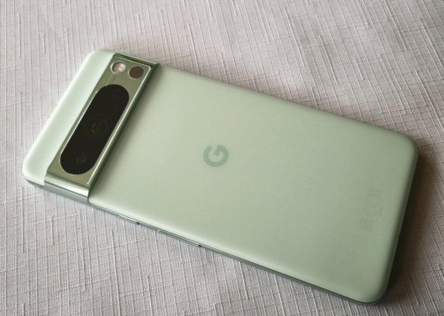 google-pixel-8-pro-12gb128gb-rezervovany-big-3