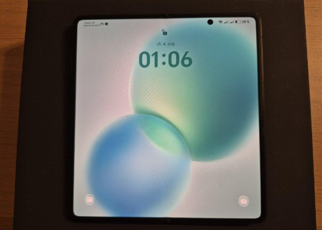honor-magic-v3-12gb512gb-green-pero-honor-magic-pen-big-0