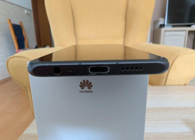 huawei-p30-6128gb-big-2