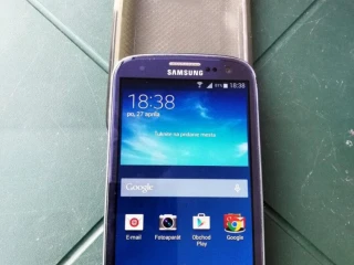 predam-samsung-galaxy-s3-neo-v-peknom-stave