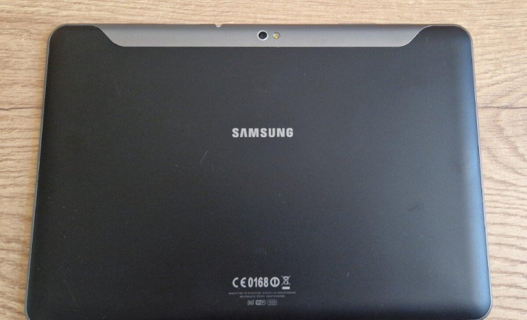 predam-tablet-samsung-galaxy-tab-101-big-1