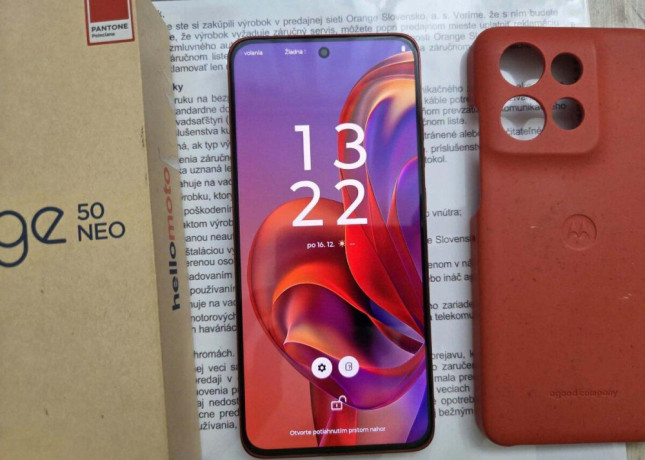 motorola-edge-50-neo-cerveny-top-stav-zaruka-big-4