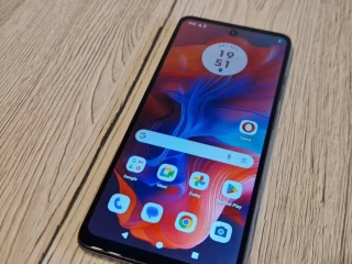 moto-g04