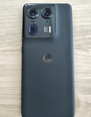 motorola-edge-50-ultra-forest-grey-big-1