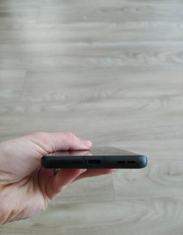 motorola-edge-50-ultra-forest-grey-big-4
