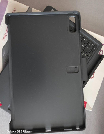 predam-lenovo-klavesicu-z-obalom-big-2