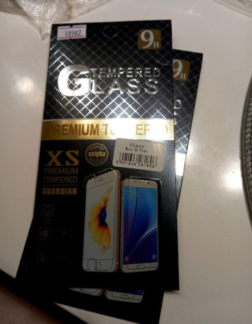 ochranne-sklo-motorola-moto-e6-plus-big-0