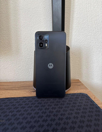 motorola-g13-big-0